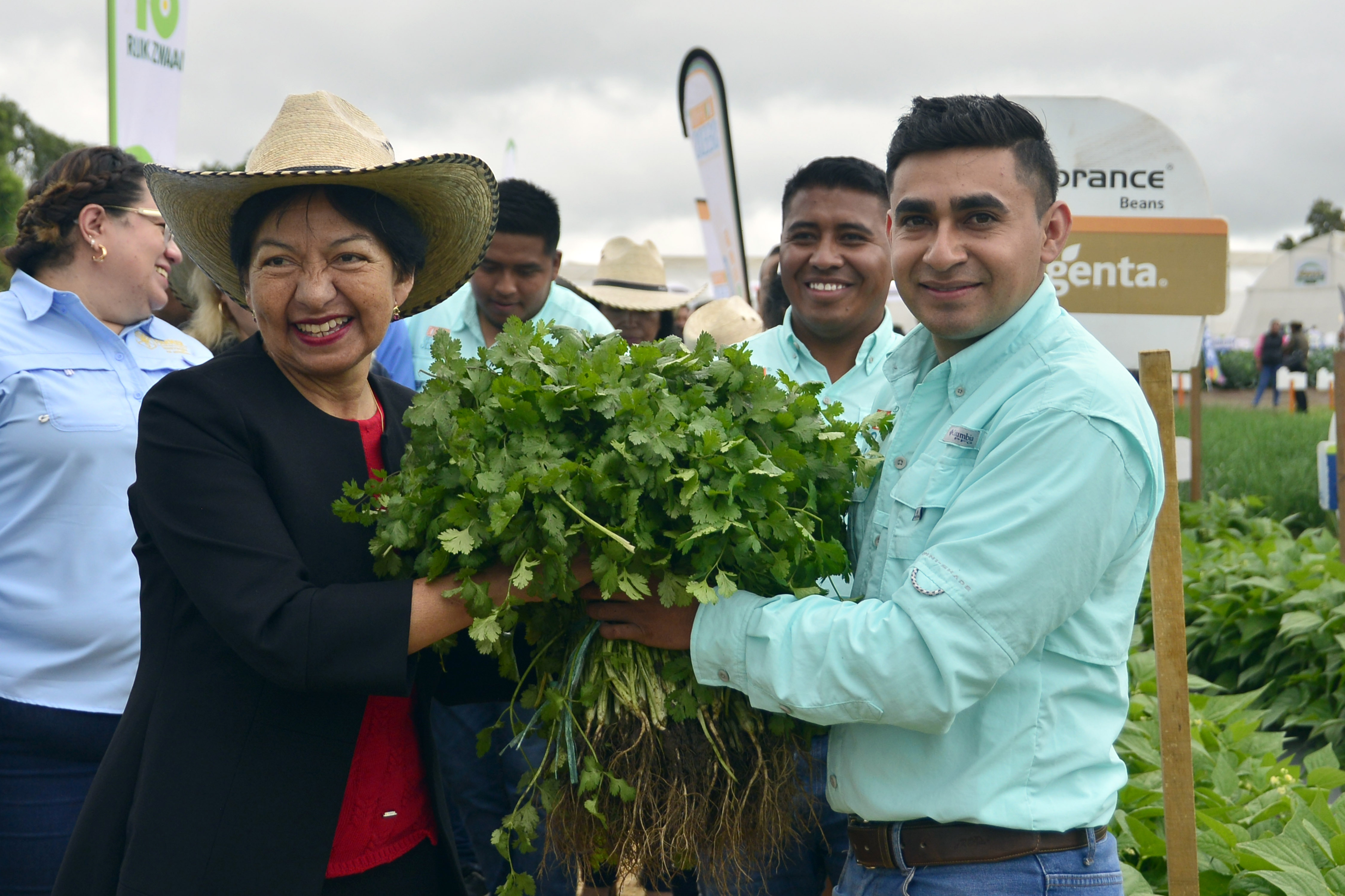 Inaugura la Rectora María Lilia Cedillo Ramírez la 15 Expo Hortícola